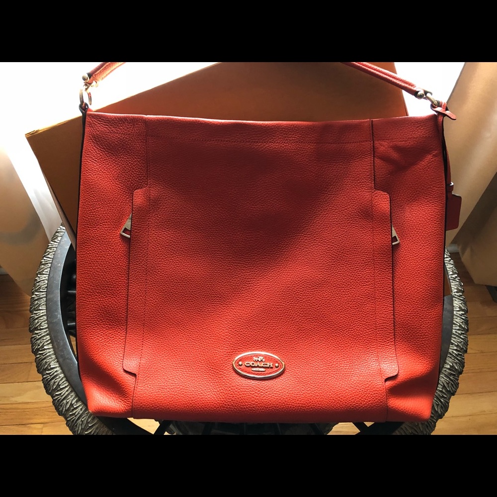 Authentic Coach Purse - Picture 2 of 5
